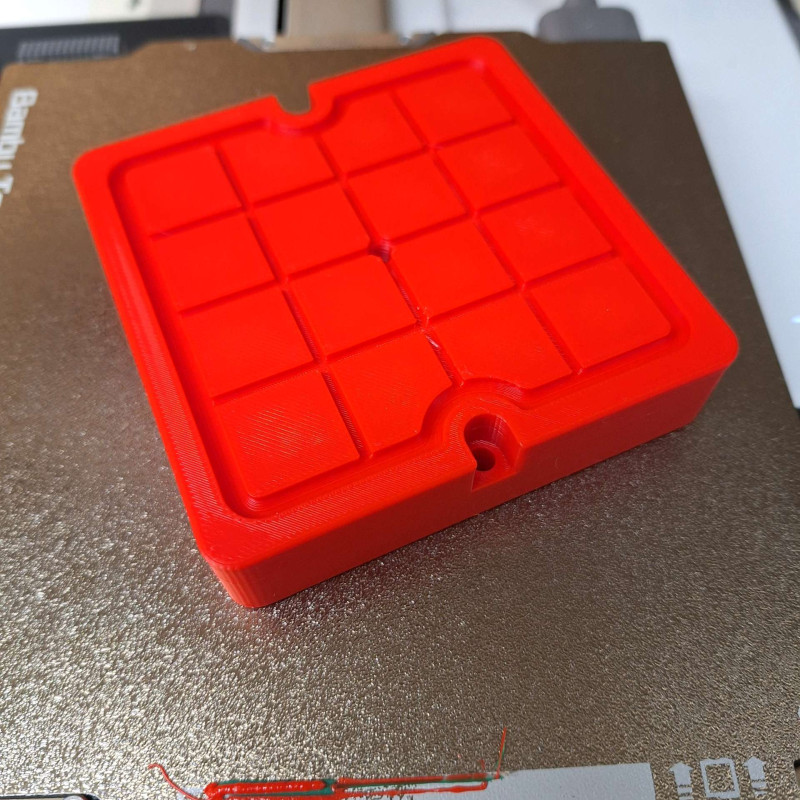 UltimateGrip Vakum Tutucu - 3D Baskılı Modüler İş Parçası Tutma Sistemi