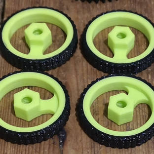 Kurmalı 4x4 Eğitici Araba - 3D Baskı Mekanik Oyuncak