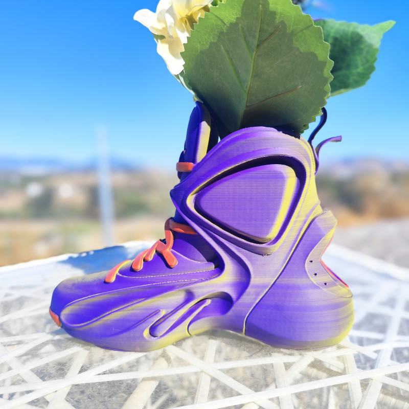 Ultimate Sneaker Saksı - 3D Baskı Ayakkabı Bitki Saksısı ve Kalemlik