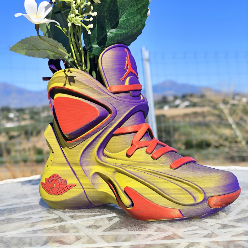 Ultimate Sneaker Saksı - 3D Baskı Ayakkabı Bitki Saksısı ve Kalemlik