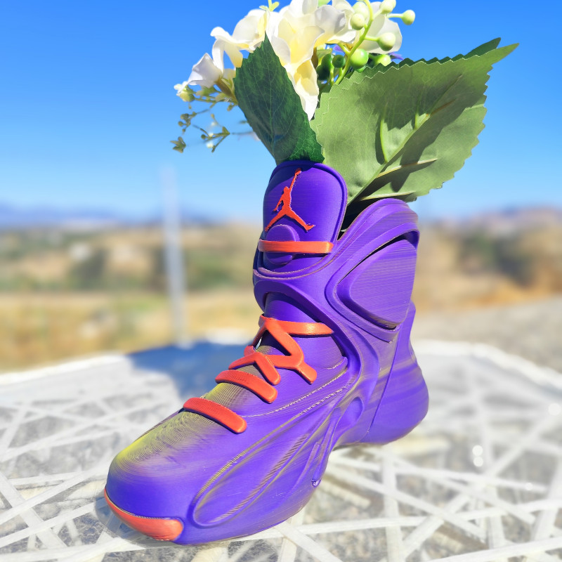 Ultimate Sneaker Saksı - 3D Baskı Ayakkabı Bitki Saksısı ve Kalemlik