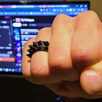 Taktiksel Dikenli Yüzük - Punk Tarzı 3D Baskı Aksesuar