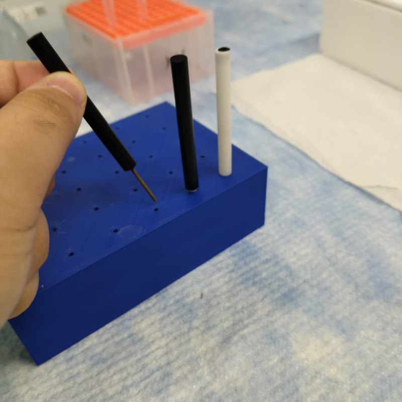 Glassy Carbon Elektrot Tutucu - 3D Baskılı Kimya Laboratuvar Aksesuarı