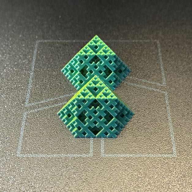 Fraktal Küp Çapraz 3D Baskı Matematik Dekor - Seviye 3