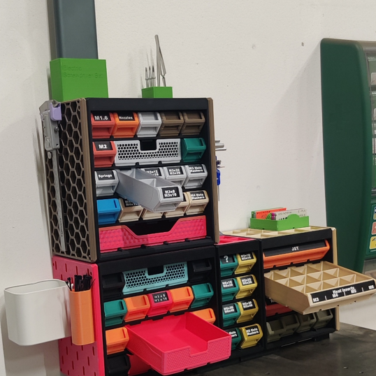 Modüler Gridfinity Düzenleme Kutusu - SKADIS HSW Uyumlu 3D Baskı