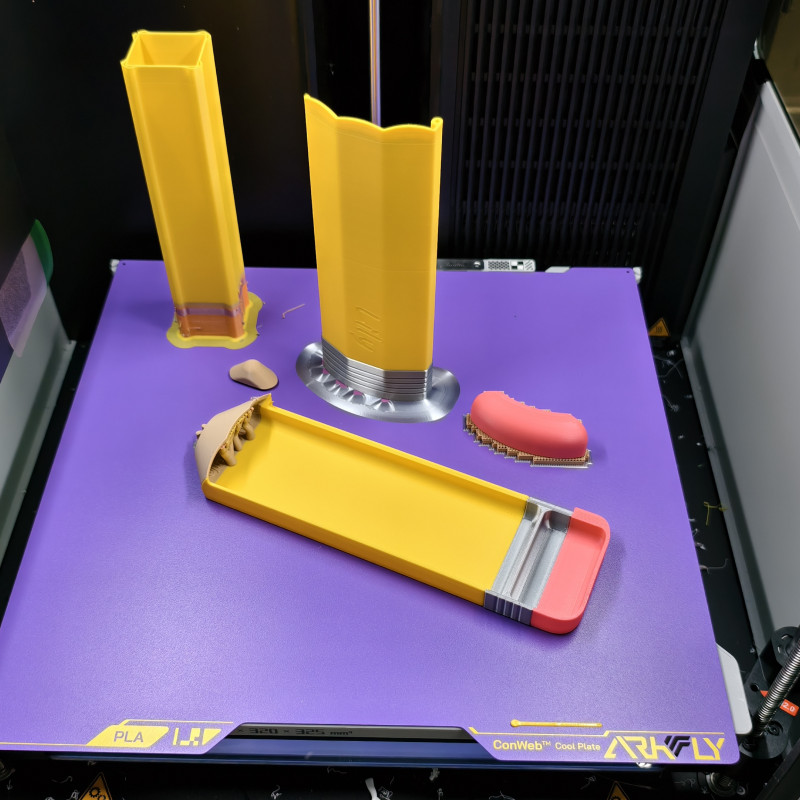 Kalem Şekilli 3D Baskı Okul Kalem Kutusu - Dayanıklı ve Pratik