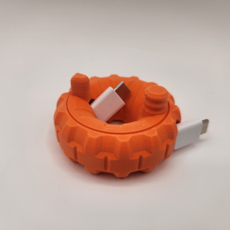 Pratik Donut Şekilli Kablo Sarıcı - 3D Baskılı Taşınabilir Kablo Organizatörü