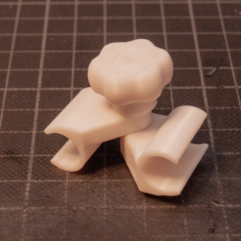 Ayarlanabilir ve Kilitlemeli Multimetre Prob Bağlantısı - 3D Baskı