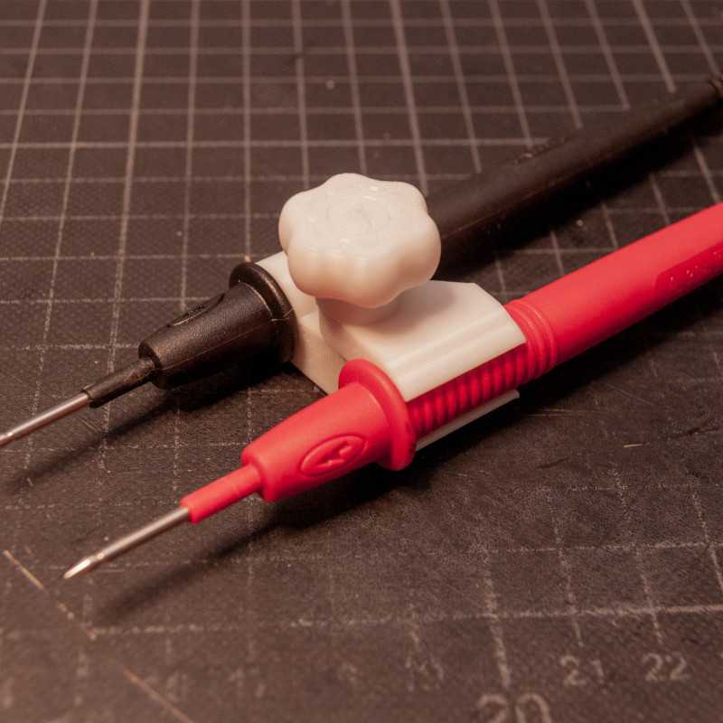 Ayarlanabilir ve Kilitlemeli Multimetre Prob Bağlantısı - 3D Baskı