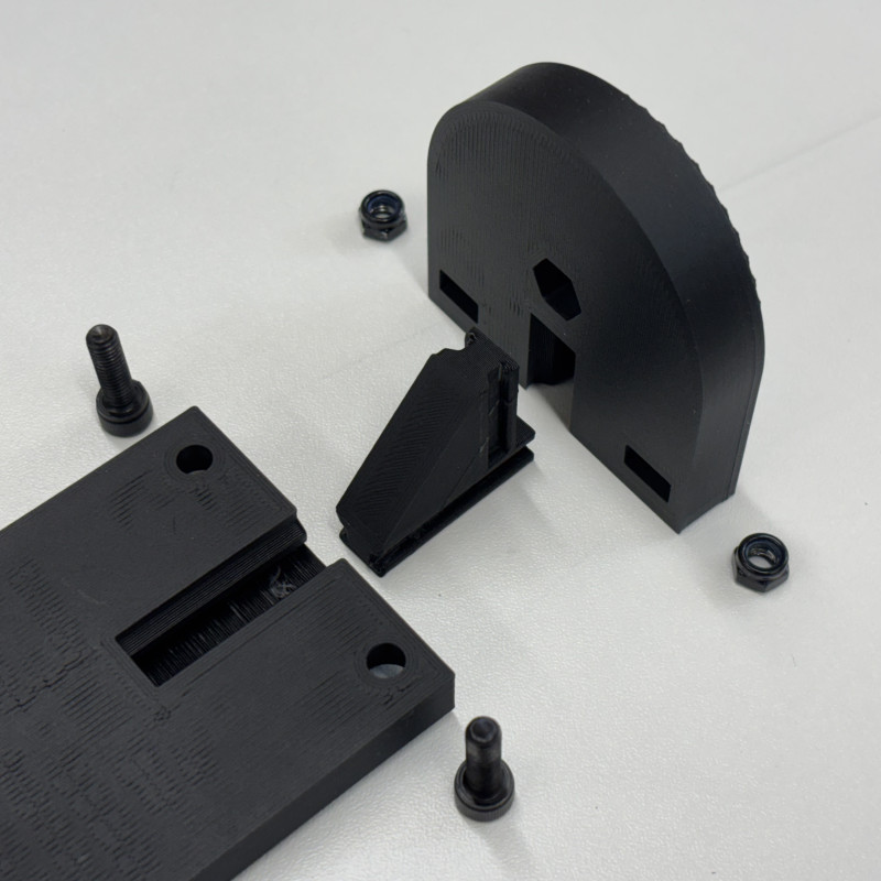 Vakumlu Döner Mengene - 3D Baskı İş Atölye Aracı