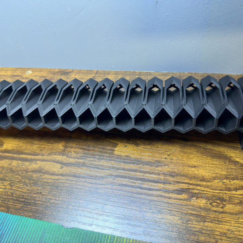 POSCA Marker Masa Düzenleyici - 32 Kalemlik 3D Baskı Organizatör