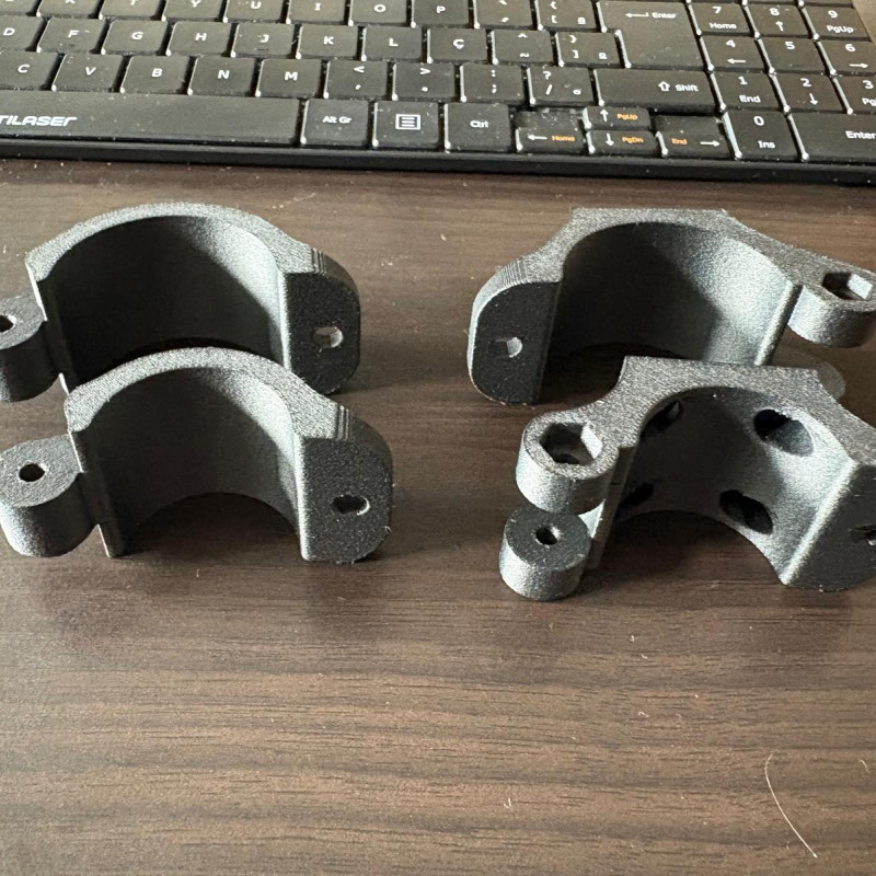 FlashMount Bisiklet Feneri Tutucu - Dayanıklı 3D Baskı Aksesuar