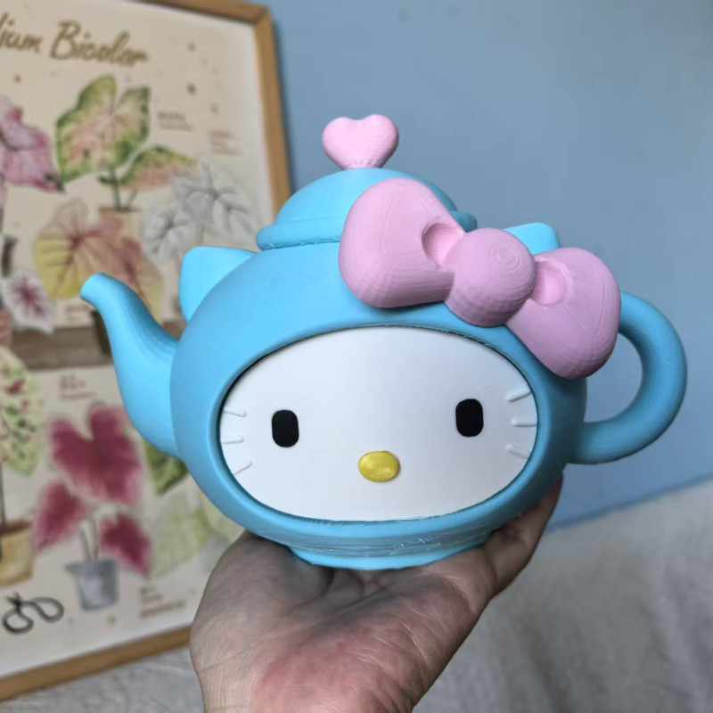 Sevimli Hello Kitty Çaydanlık - Çocuk Oyunu ve Bahçe Sulama İçin 3D Baskı