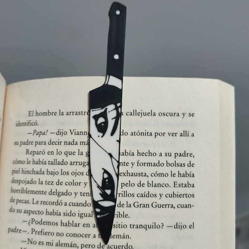 Çelik Bakış Kitap Ayracı - Manga ve Anime Temalı 3D Baskı Ürün