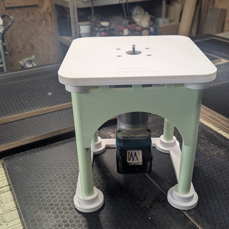 Makita Katsu El Yönlendirici Tablası - 3D Baskı Ahşap İşleme Masası