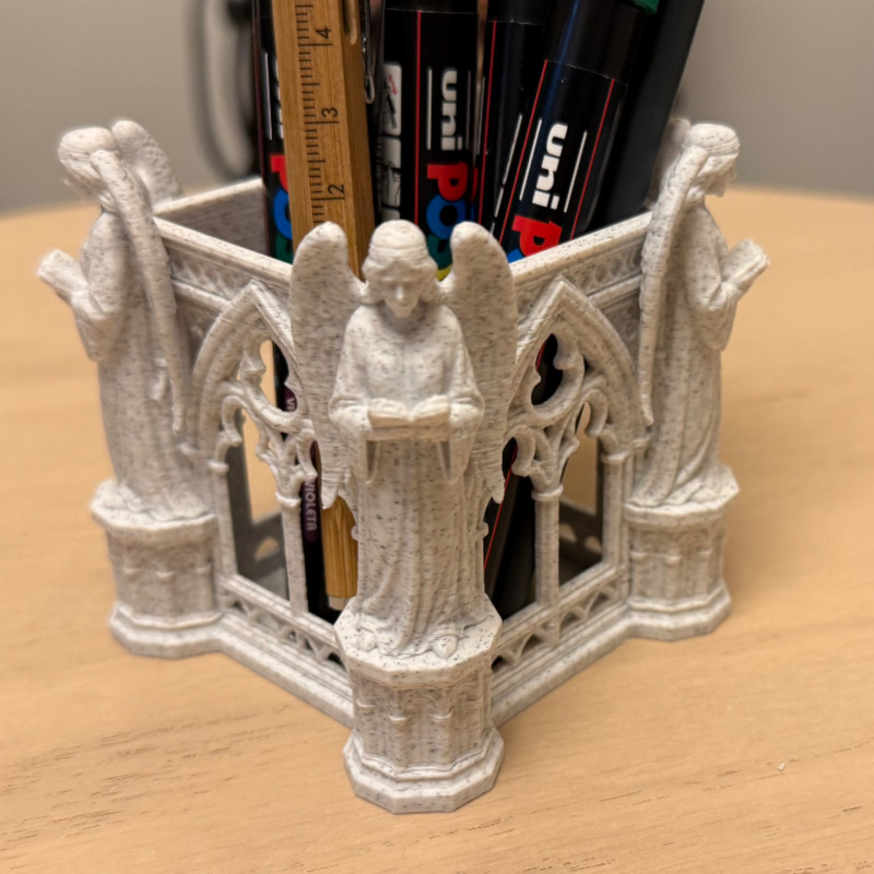 Gotik Katedral Melekli Kalemlik - 3D Baskı Ofis Aksesuarı