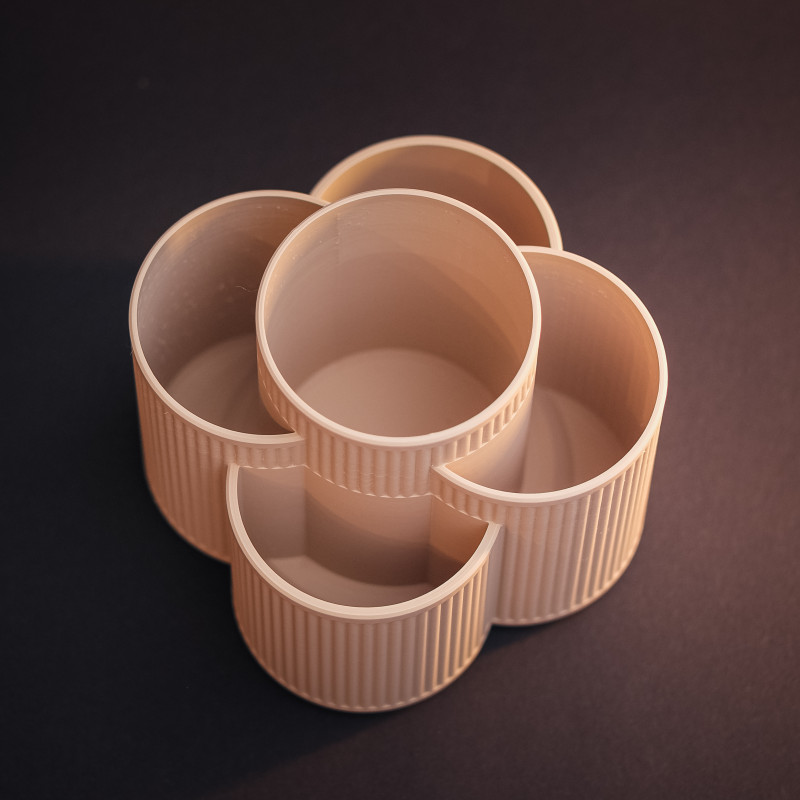 Dönen Masaüstü Organizatör - 3D Baskı Kalemlik ve Aksesuar Düzenleyici