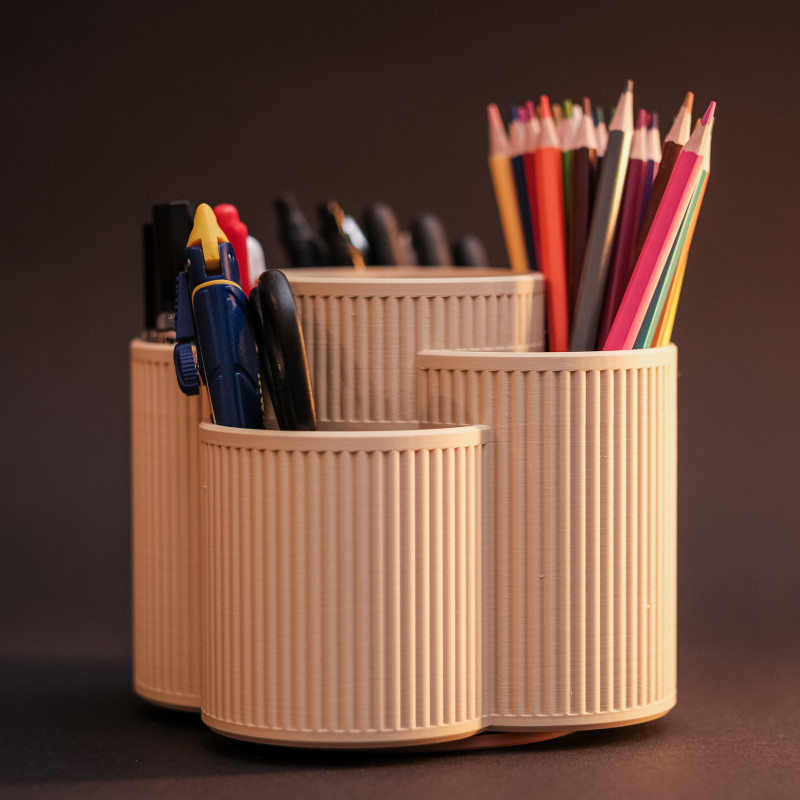 Dönen Masaüstü Organizatör - 3D Baskı Kalemlik ve Aksesuar Düzenleyici