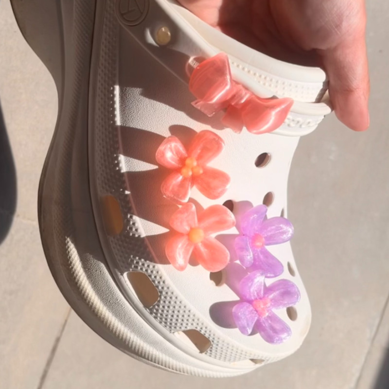 Konforlu Çiçekli Crocs Charm - Osmanthus ve Kiraz Çiçeği Modelleri