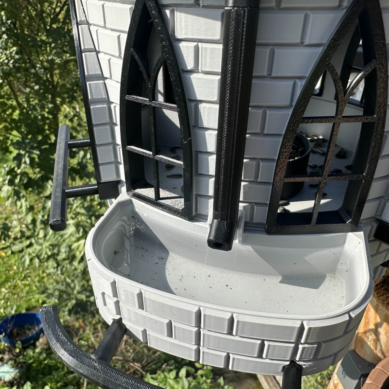 Katedral Kuş Yuvası - 3D Baskı Bahçe Kuş Besleyici