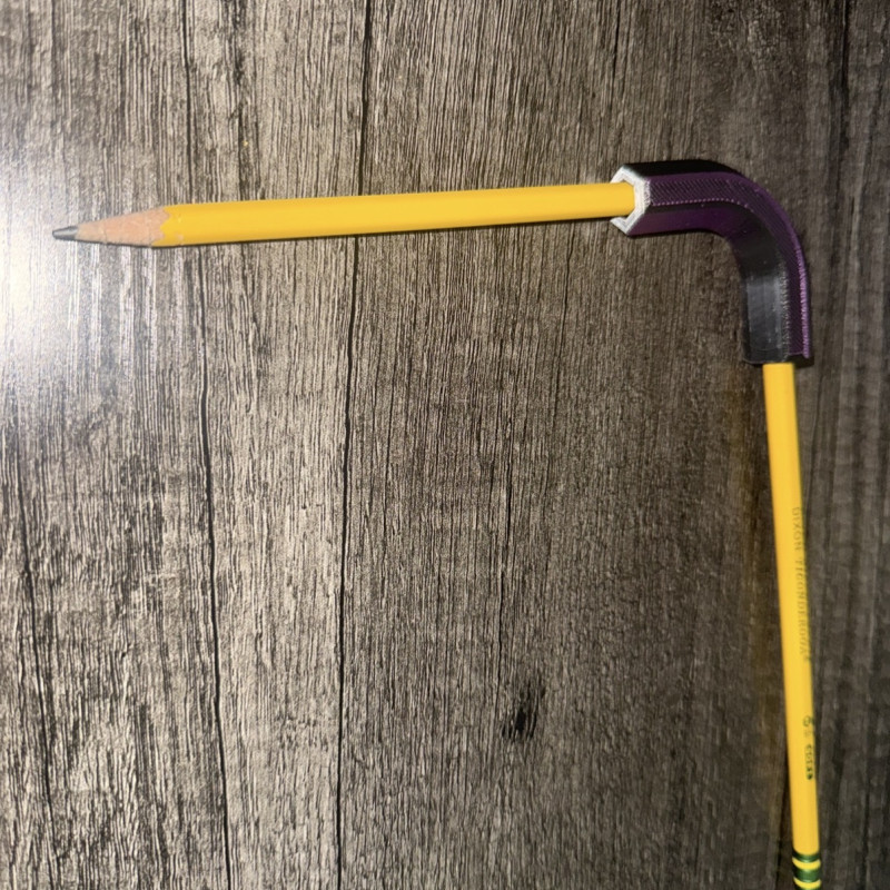 90 Derece Kalem Adaptörü - Geometri ve Çizim İçin Pratik 3D Baskı Ürün