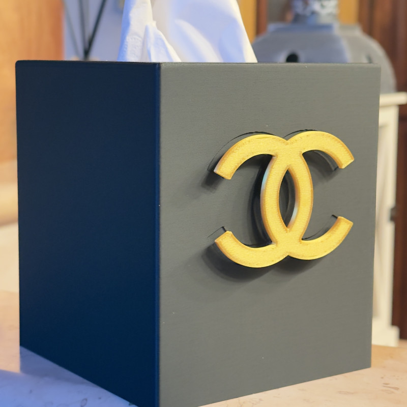 Şık Coco Chanel Logo Desenli Kağıt Mendil Kutusu Kapağı - 3D Baskılı