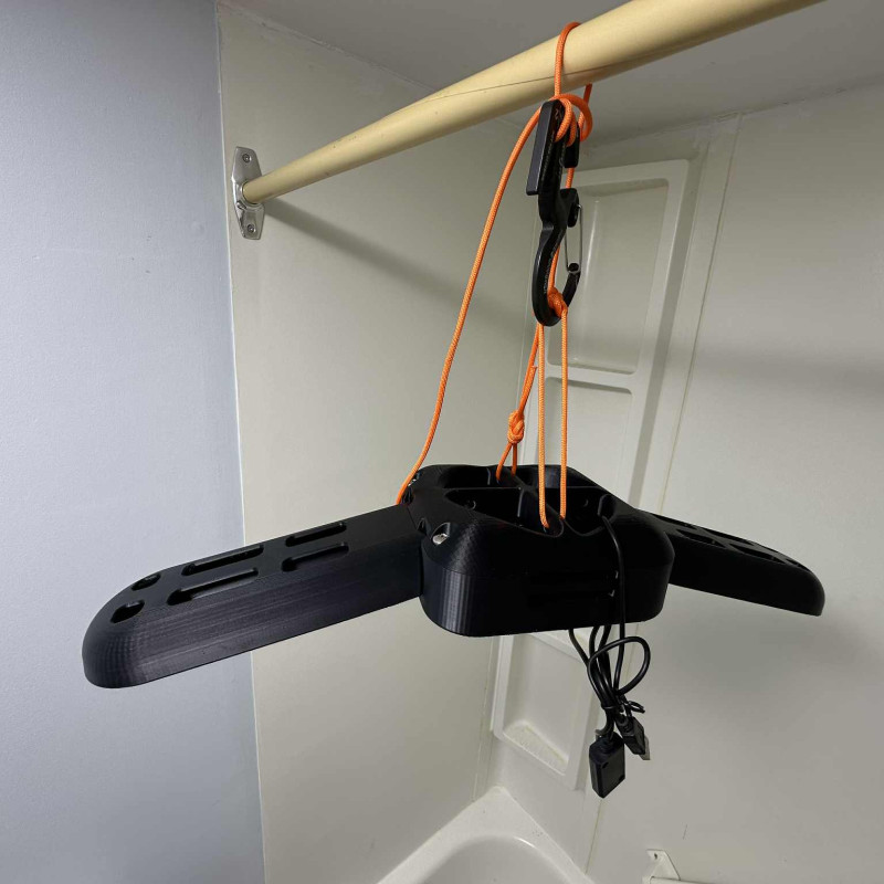 Islak Elbise Kurutma Askısı - USB Fanlı 3D Baskı Pratik Çözüm