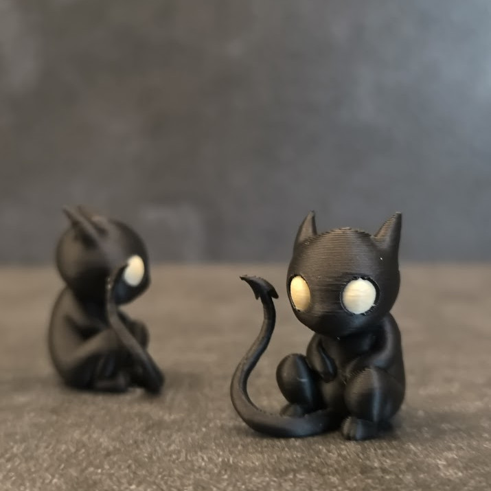 Kafataslı Sunakta Şeytancık 3D Baskı Mini Figür - Dekor ve Koleksiyon