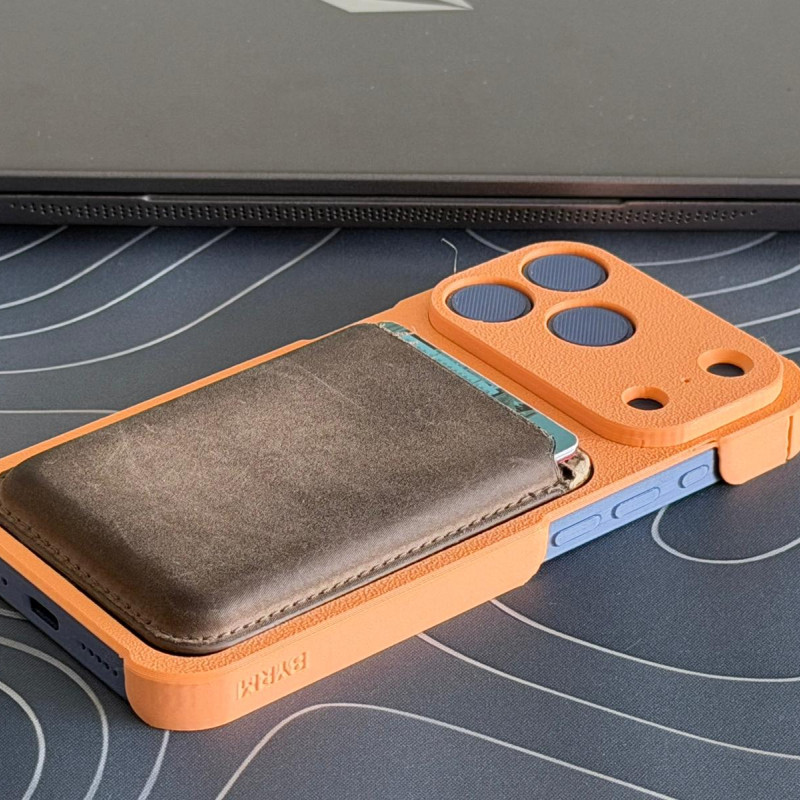 iPhone 17 Pro/Max Modüler Özelleştirilebilir Kılıf - 3D Baskı