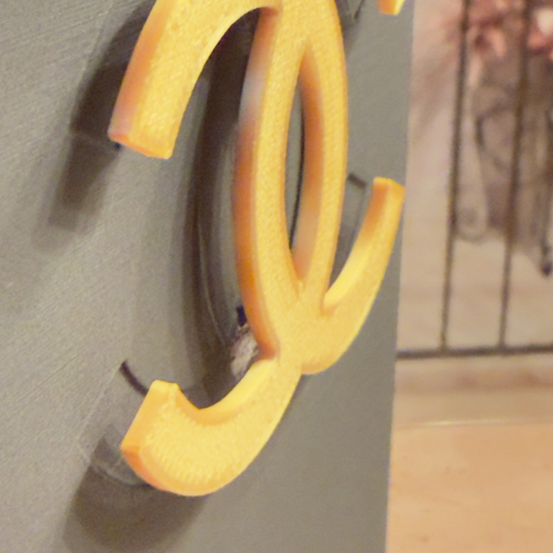 Şık Coco Chanel Logo Desenli Kağıt Mendil Kutusu Kapağı - 3D Baskılı