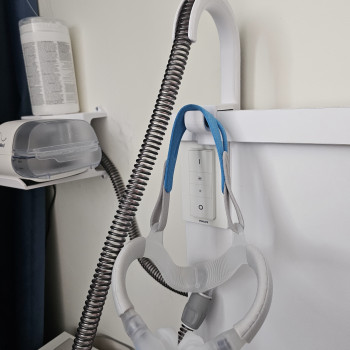 Resmed Airsense 11 Hortum Tutucu ve Maske Askısı - 3D Baskı Tıbbi Aksesuar