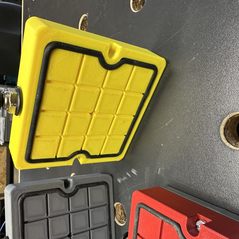 UltimateGrip Vakum Tutucu - 3D Baskılı Modüler İş Parçası Tutma Sistemi