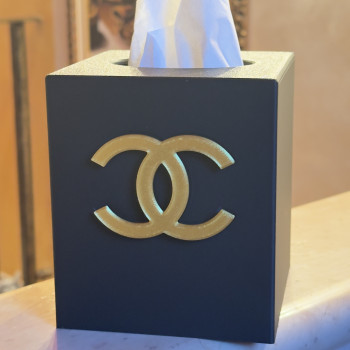 Şık Coco Chanel Logo Desenli Kağıt Mendil Kutusu Kapağı - 3D Baskılı
