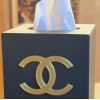 Şık Coco Chanel Logo Desenli Kağıt Mendil Kutusu Kapağı - 3D Baskılı