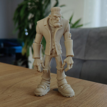 Frankenstein Canavarı Figürü - 3D Baskı Koleksiyon Parçası