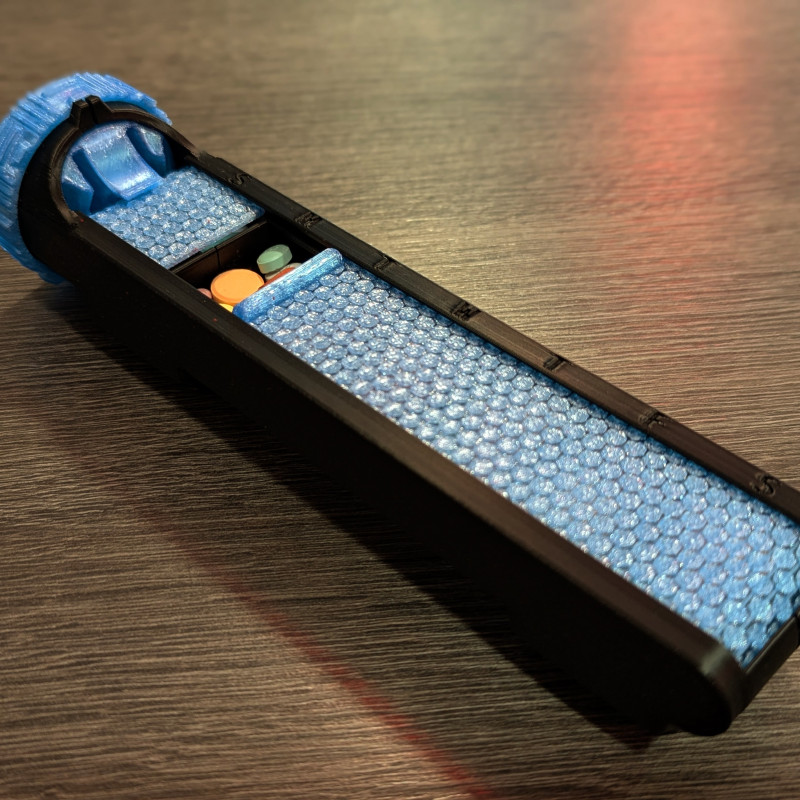 Kapsül Kilitli İlaç Kutusu - 3D Baskı Güvenli Hap Organizatörü