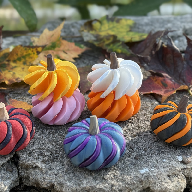 Dekoratif Delikli Balkabağı 3D Baskı Oyuncak - Özel Tasarım Dekoratif Delikli Balkabağı 3D Baskı Oyuncak - Özel Tasarım