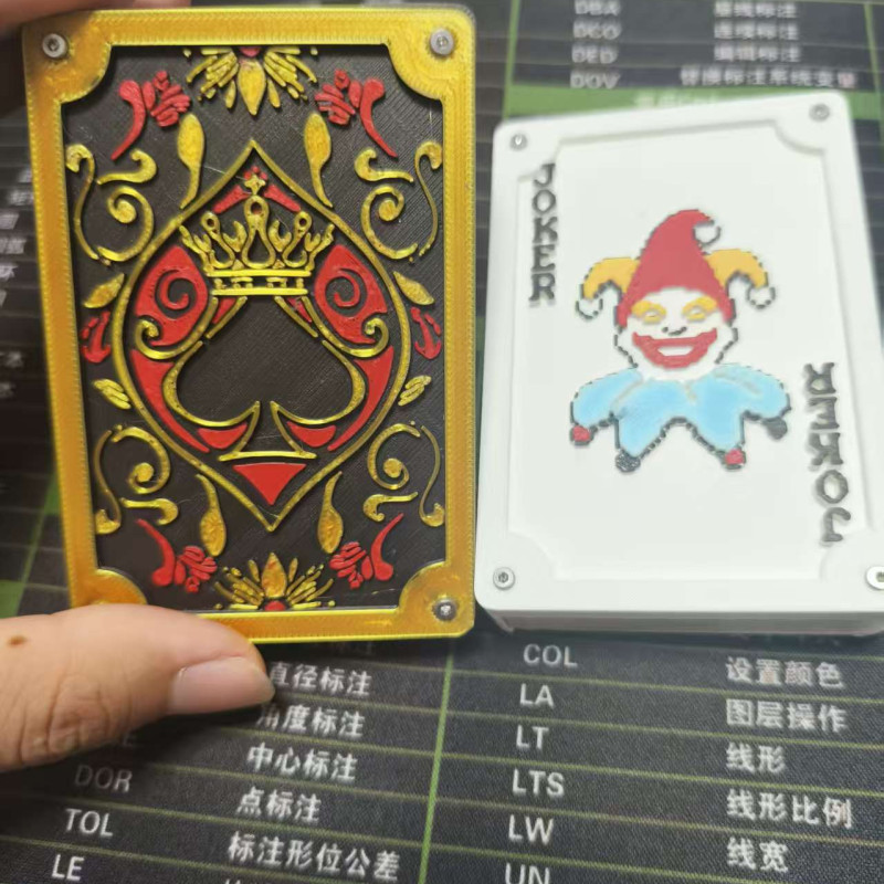 3D Baskılı PLA Kimlik Kartı Tutucu - Özel Tasarım Spades ve Joker 3D Baskılı PLA Kimlik Kartı Tutucu - Özel Tasarım Spades ve Joker