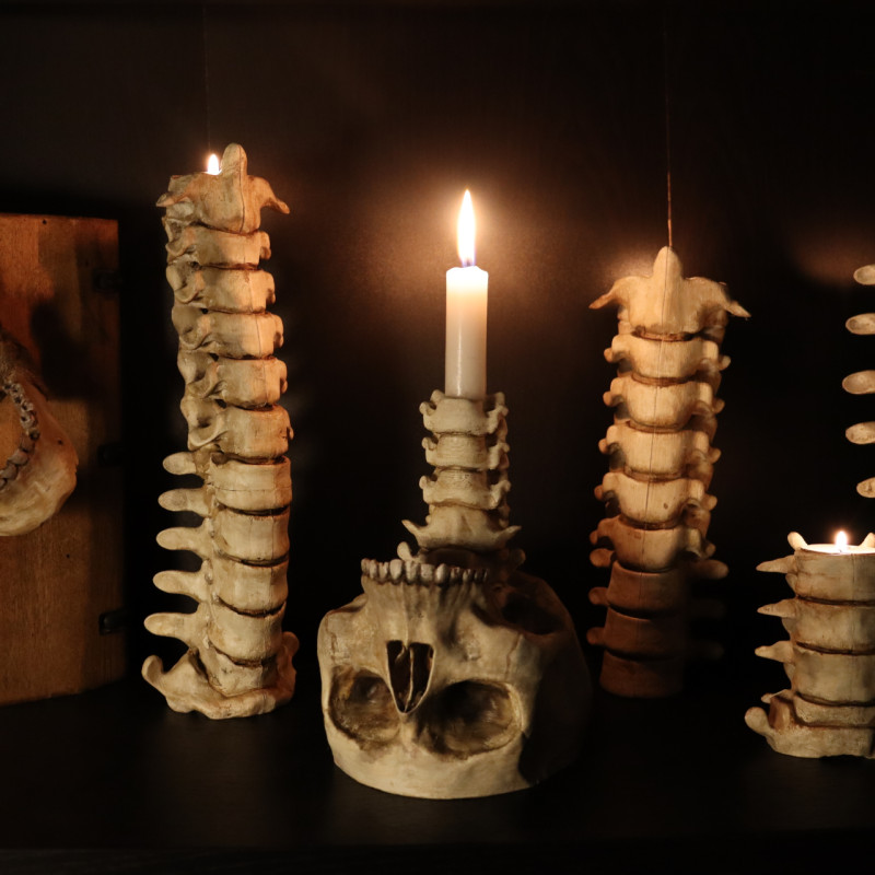 Karanlık ve Gotik Kafatası Mumluk Seti - 3D Baskı Dekor Karanlık ve Gotik Kafatası Mumluk Seti - 3D Baskı Dekor