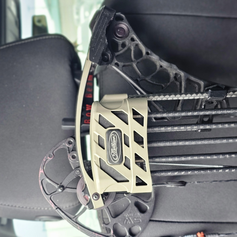 Araç İçi Yay Asıcı - 3D Baskılı Okçuluk Aksesuarı