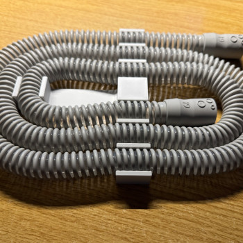 Loevenstein Hortum Tutucu - 3D Baskılı Dayanıklı Medikal Araç