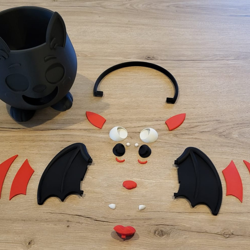 Yarasa Şekilli Halloween Şeker Kovası - 3D Baskı Dekor