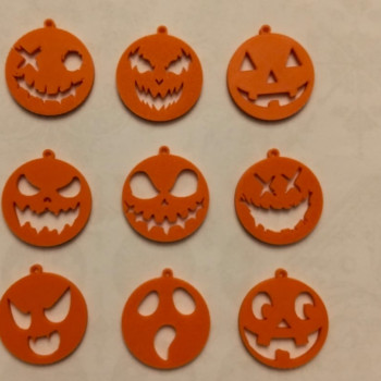 Cadılar Bayramı Gülücük Anahtarlık - 3D Baskılı 9 Farklı Tasarım