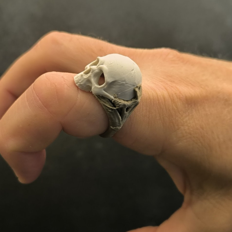 Özel Tasarım Kafatası Yüzük - 3D Baskılı Halloween Aksesuarı