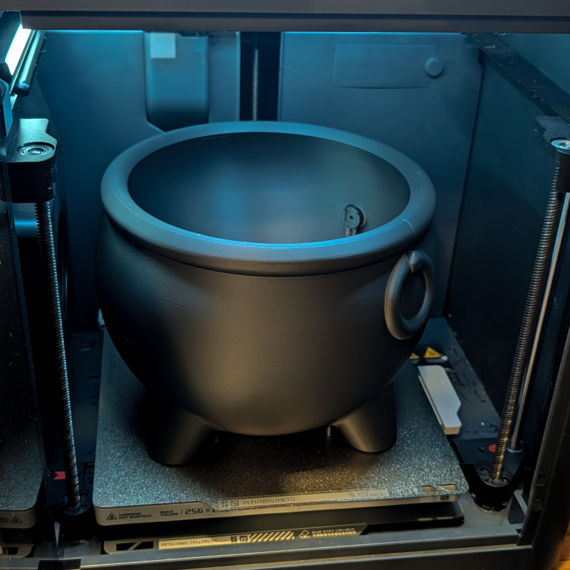 Isıran Cadı Kazanı - Etkileşimli 3D Baskı Şeker Kasesi Isıran Cadı Kazanı - Etkileşimli 3D Baskı Şeker Kasesi