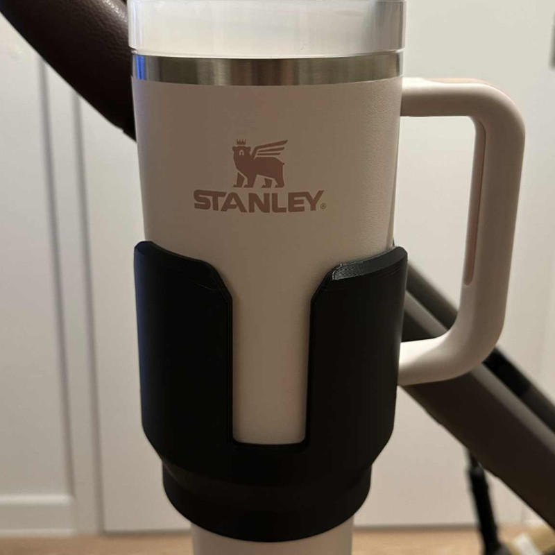 Stanley Cup Tutuculu Bebek Arabası Aksesuarı - 3D Baskılı Pratik Modül