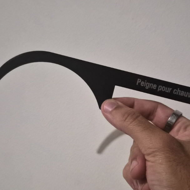 Kel Saç Taranamaz Tarak - 3D Baskılı Özel Aksesuar