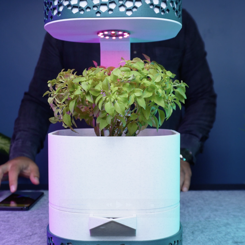 Akıllı Otomatik Sulama Saksı - 3D Baskı Ev Bitkisi Çözümü Akıllı Otomatik Sulama Saksı - 3D Baskı Ev Bitkisi Çözümü