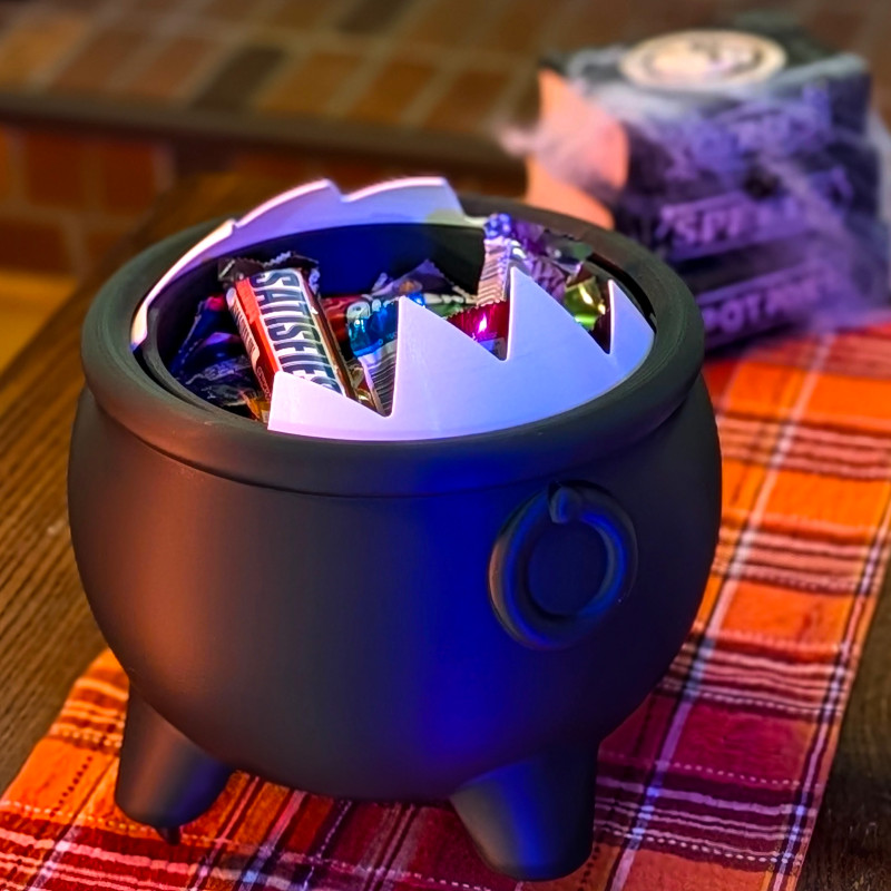 Isıran Cadı Kazanı - Etkileşimli 3D Baskı Şeker Kasesi Isıran Cadı Kazanı - Etkileşimli 3D Baskı Şeker Kasesi