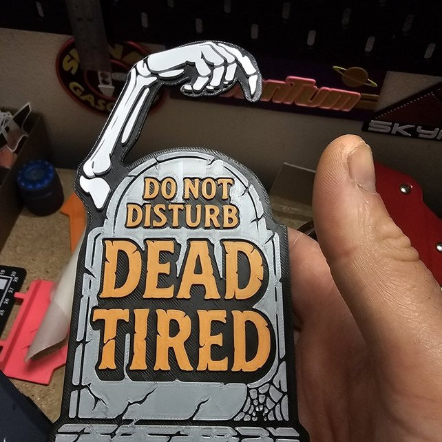 Cadılar Bayramı Kapı Asıcısı - Ölü Yorgun Tema 3D Baskı Dekor